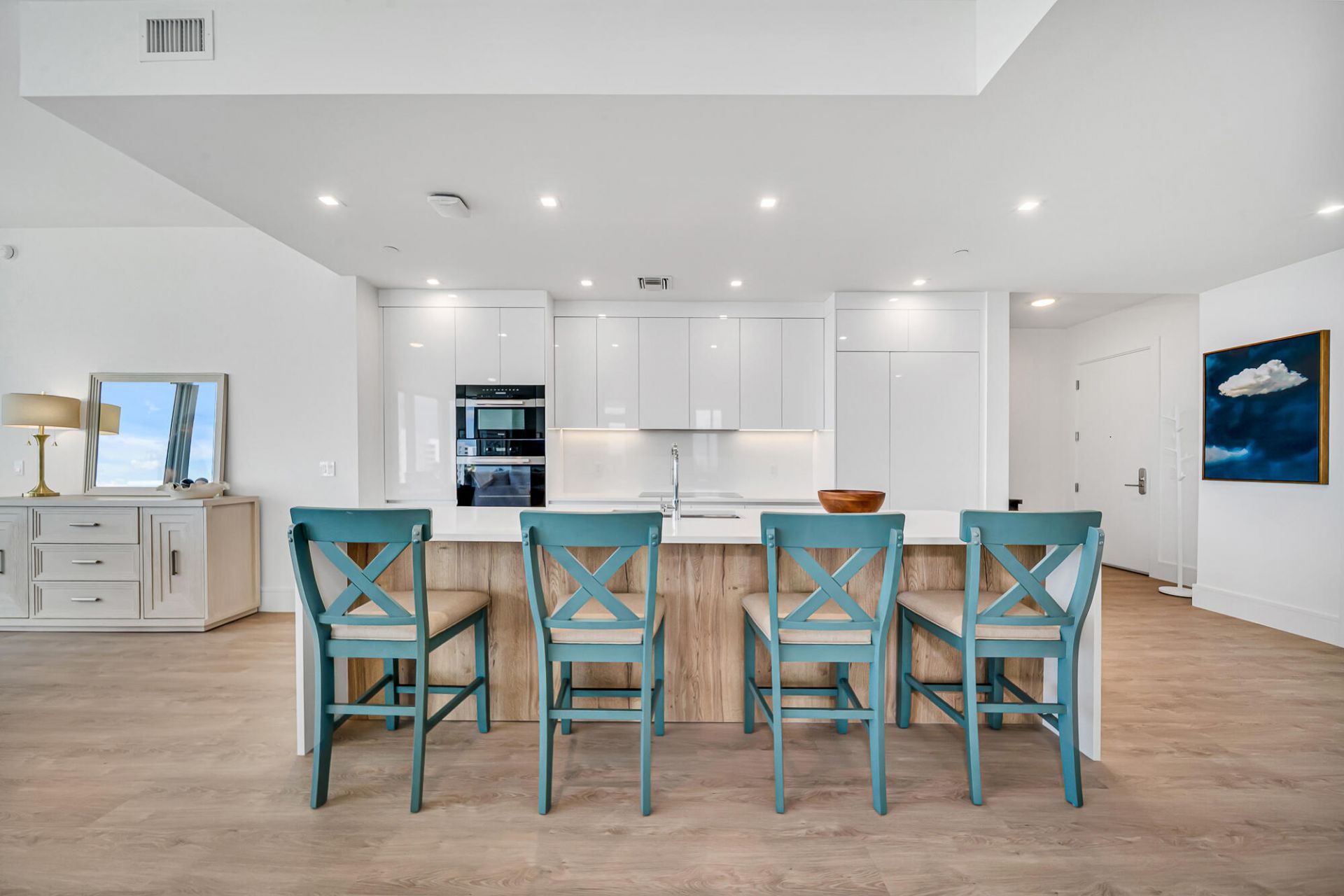 220 Lake Shore Drive, Unit 502, Lake Park, FL 33403 Photo