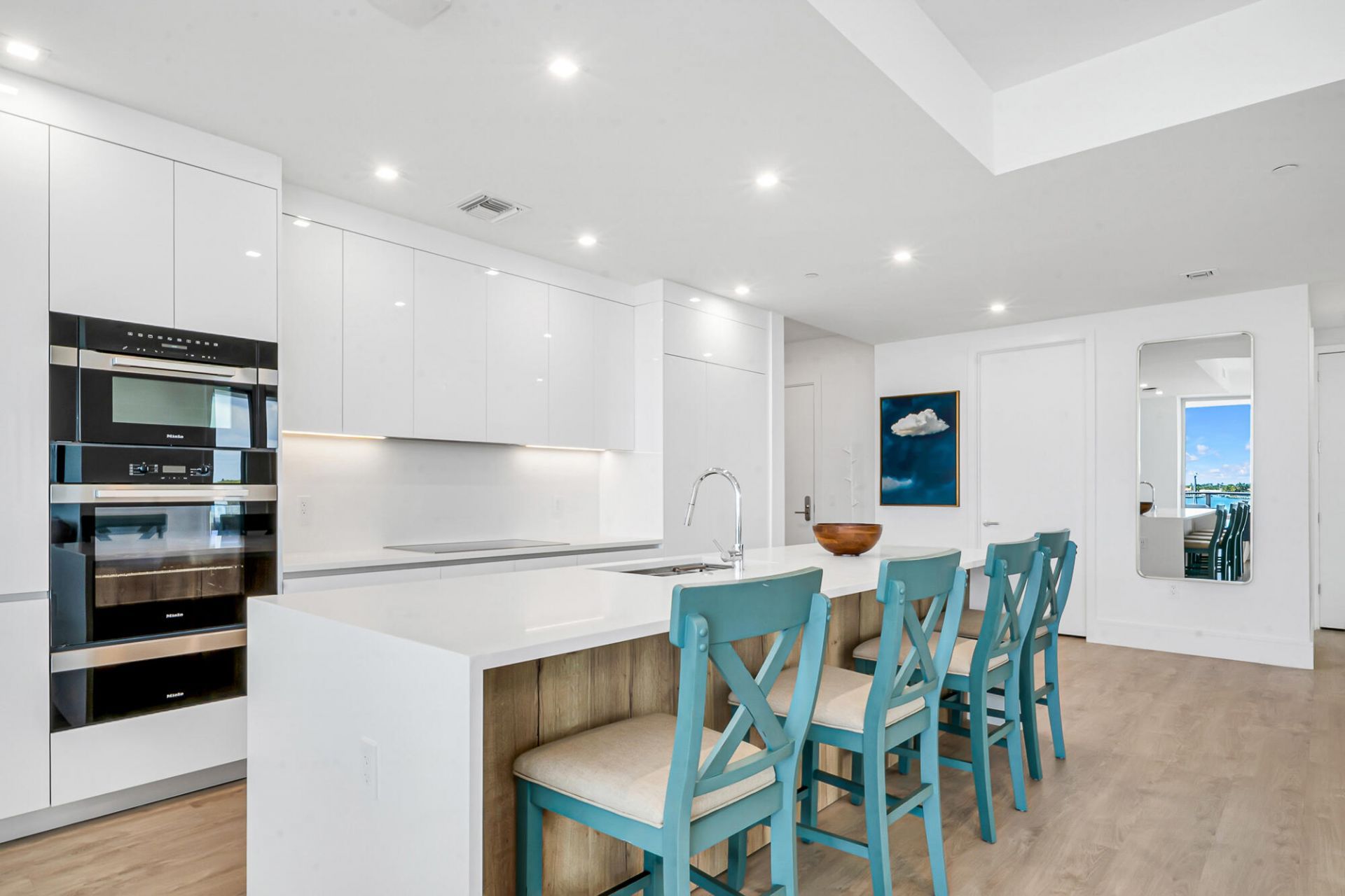 220 Lake Shore Drive, Unit 502, Lake Park, FL 33403 Photo