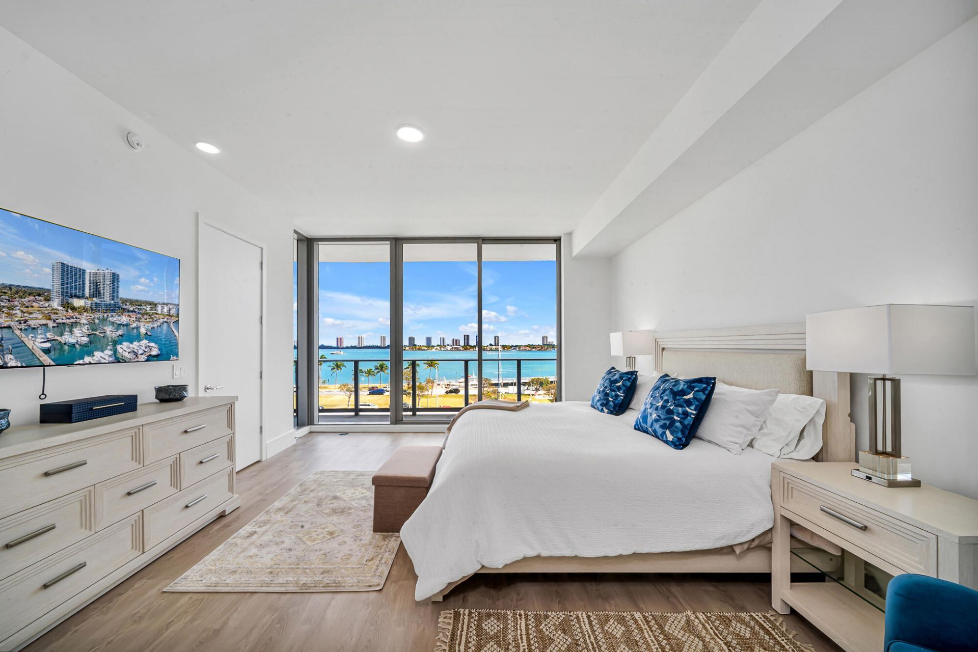 220 Lake Shore Drive, Unit 502, Lake Park, FL 33403 Photo