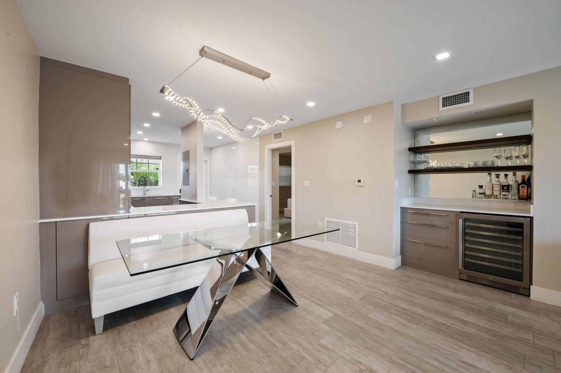 140 NE 28th Avenue, Unit 208, Pompano Beach, FL 33062 Photo