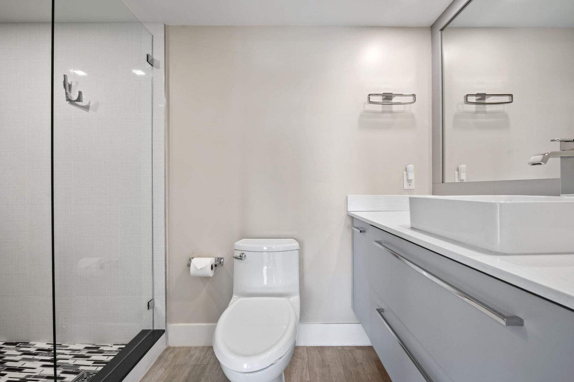 140 NE 28th Avenue, Unit 208, Pompano Beach, FL 33062 Photo