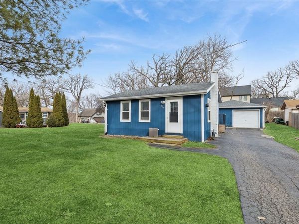 7814 Balsam Drive, Wonder Lake, IL 60097