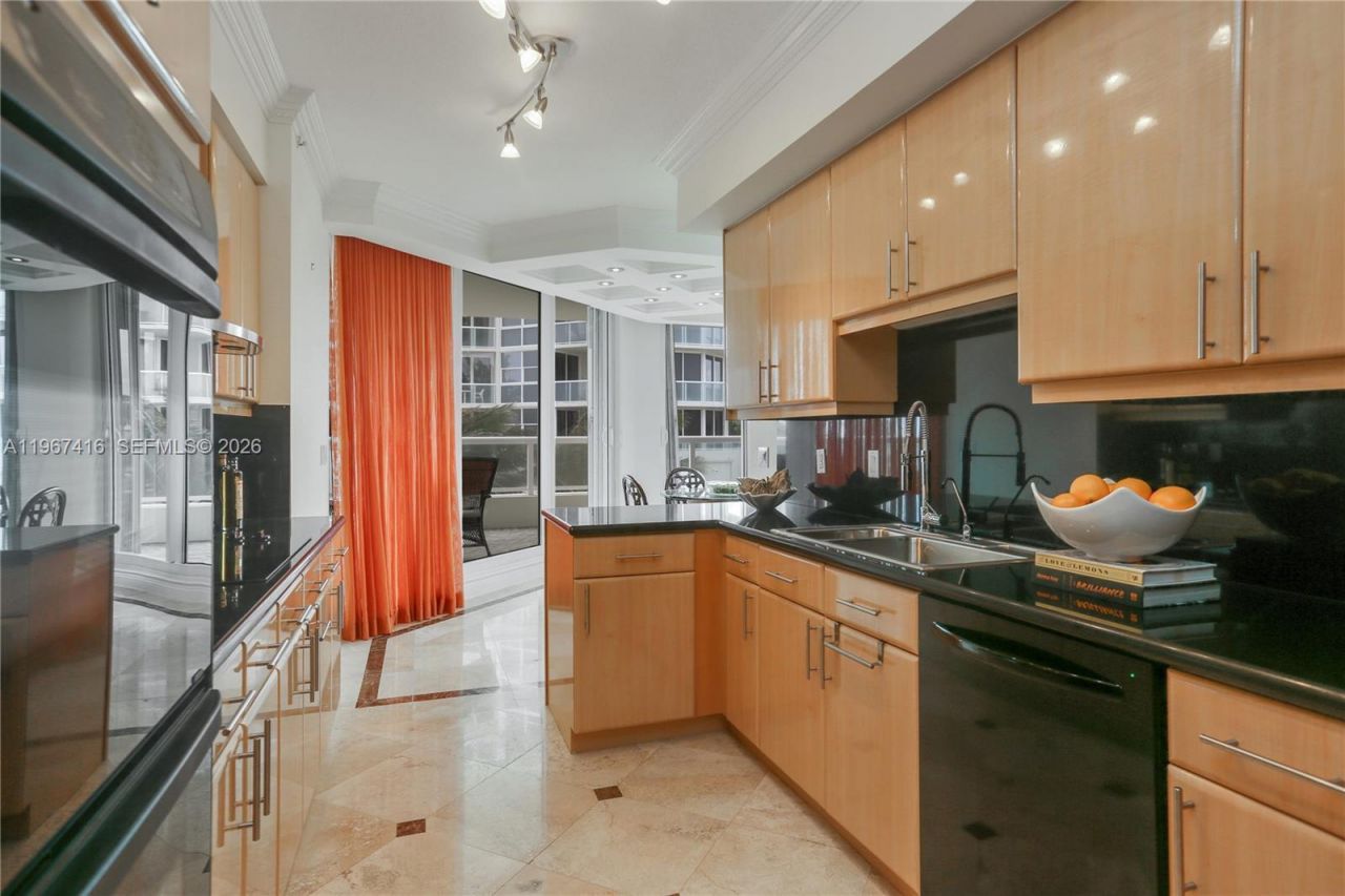 6051 N Ocean Dr, Unit 302, Hollywood, FL 33019 Photo