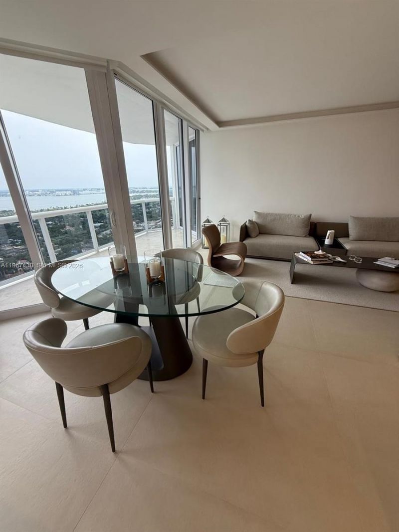 4775 Collins Ave, Unit 3706, Miami Beach, FL 33140 Photo