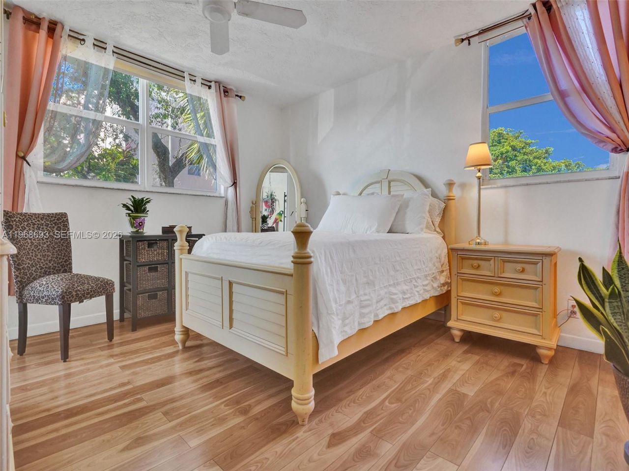 2861 Somerset Dr , Unit 211, Lauderdale Lakes, FL 33311 Photo