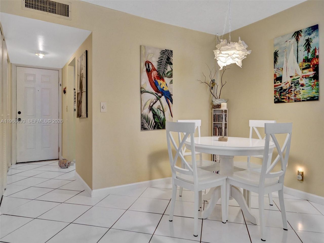 2861 Somerset Dr , Unit 211, Lauderdale Lakes, FL 33311 Photo