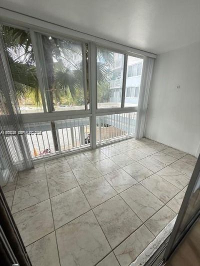 4200 Hillcrest Dr, Unit 206, Hollywood, FL 33021 Photo