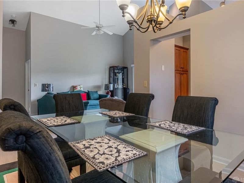 1160 Smugglers Way, Centerville, OH 45459 Photo 7