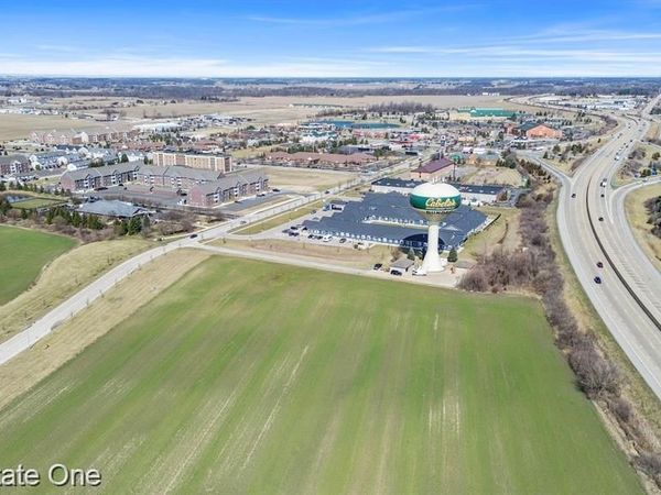 150 WATERSTRADT COMMERCE Drive , Dundee Vlg, MI 48131