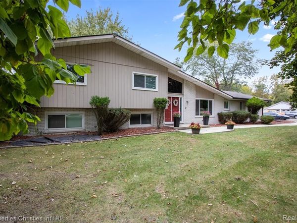 22955 Inkster Road, Farmington Hills, MI 48336