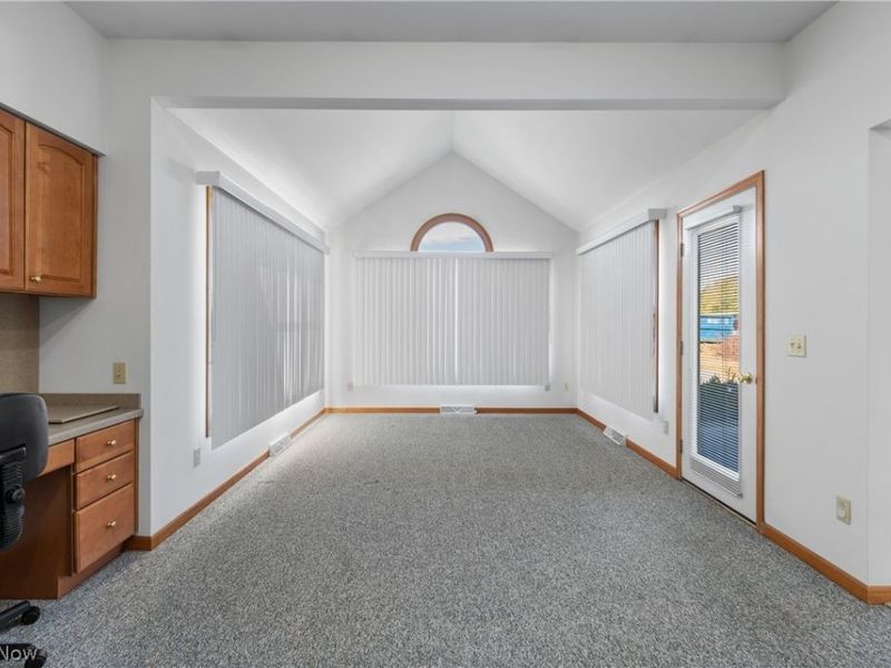 1315 Fieldcrest Drive, Wadsworth, OH 44281 Photo 13