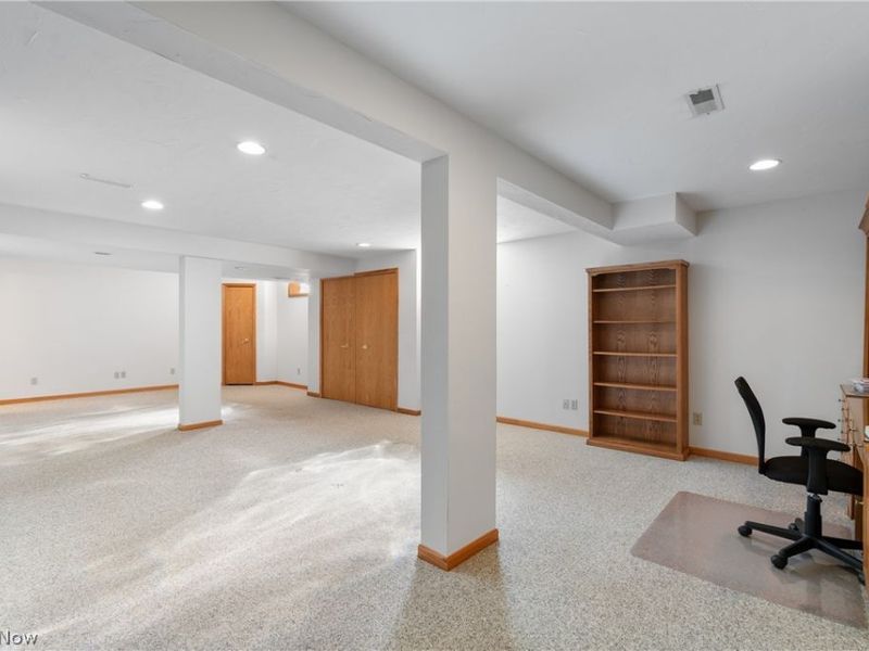 1315 Fieldcrest Drive, Wadsworth, OH 44281 Photo 31