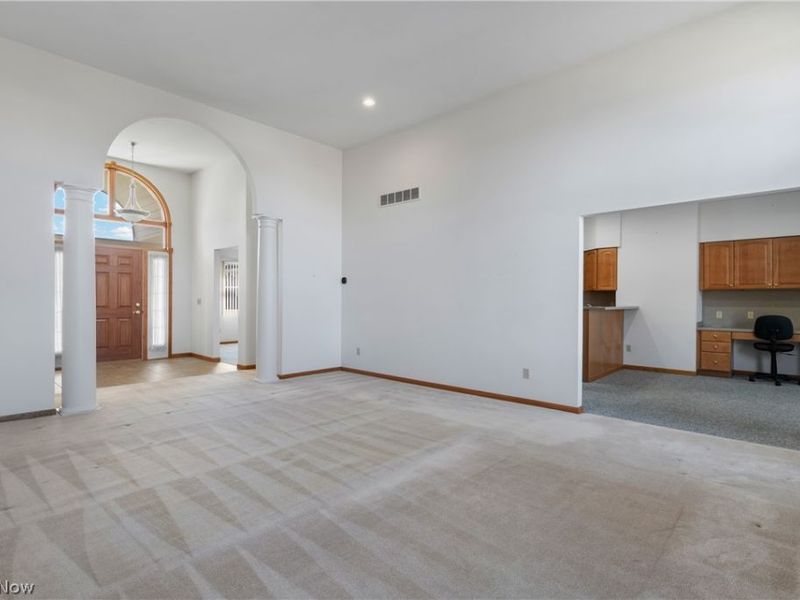 1315 Fieldcrest Drive, Wadsworth, OH 44281 Photo 8