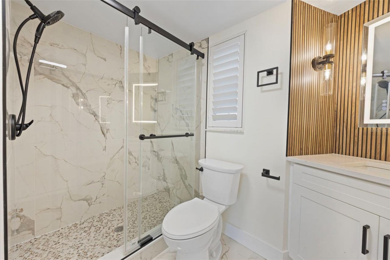 5921 Denver Street Ne, Saint Petersburg, FL 33703 Photo