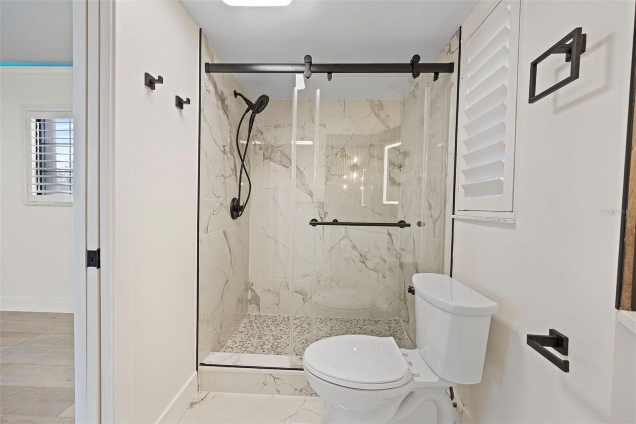 5921 Denver Street Ne, Saint Petersburg, FL 33703 Photo