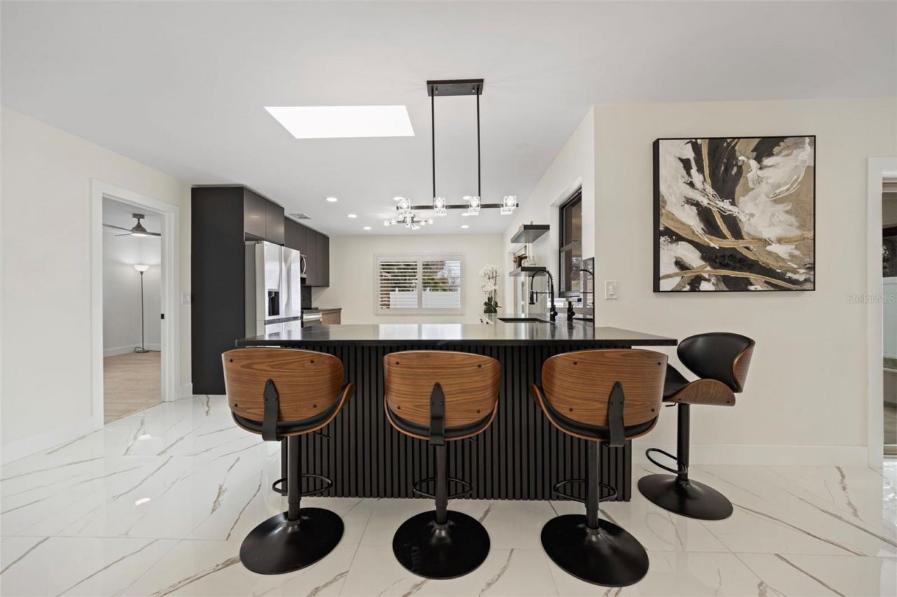 5921 Denver Street Ne, Saint Petersburg, FL 33703 Photo