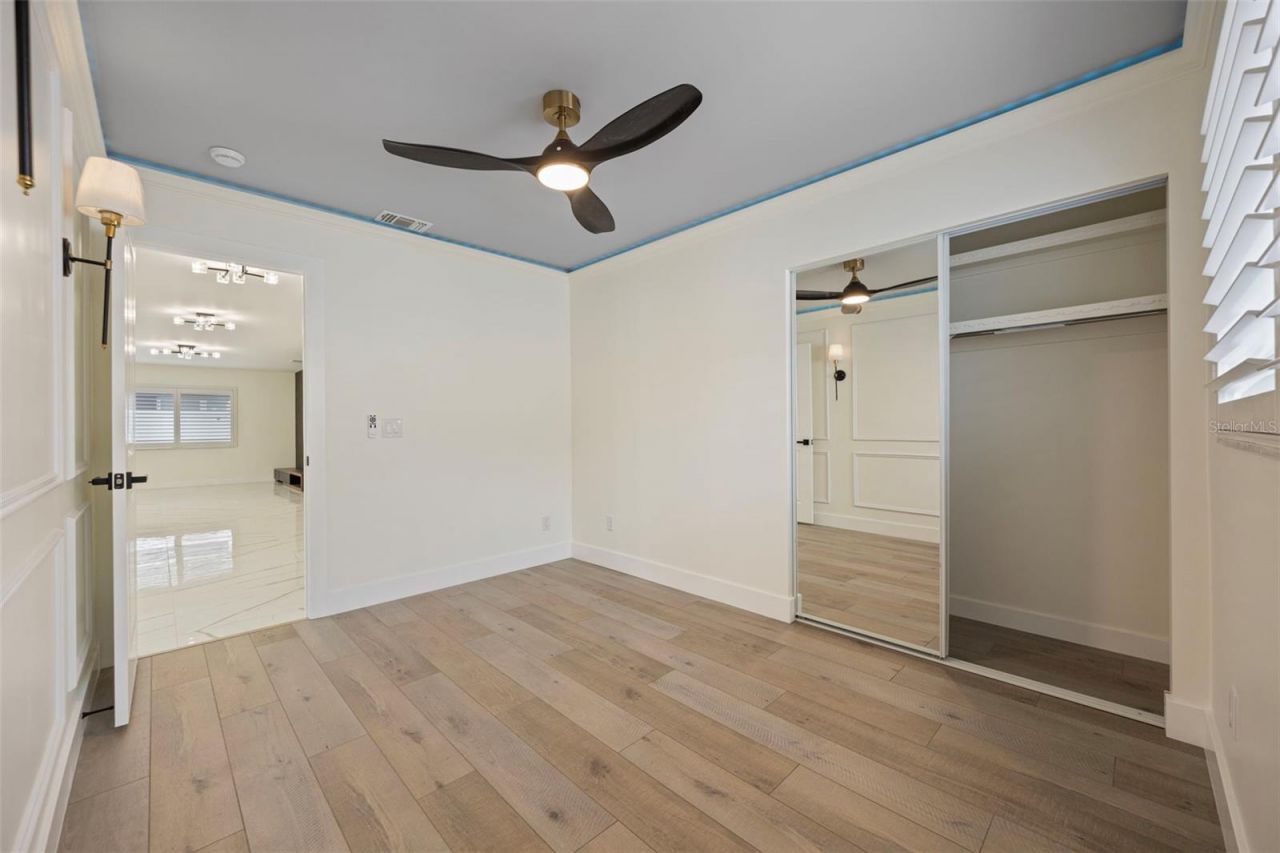 5921 Denver Street Ne, Saint Petersburg, FL 33703 Photo