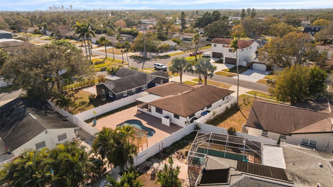 5921 Denver Street Ne, Saint Petersburg, FL 33703 Photo