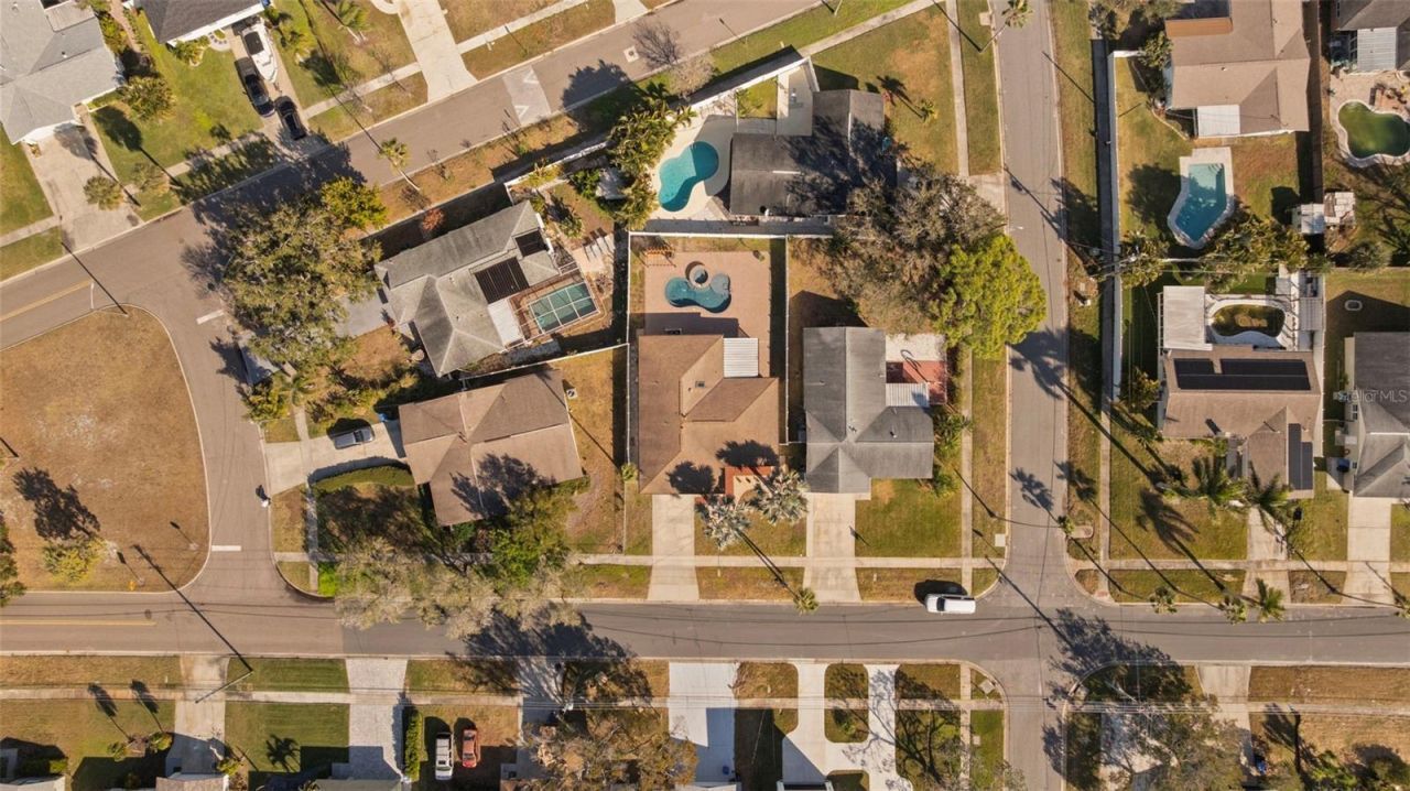 5921 Denver Street Ne, Saint Petersburg, FL 33703 Photo