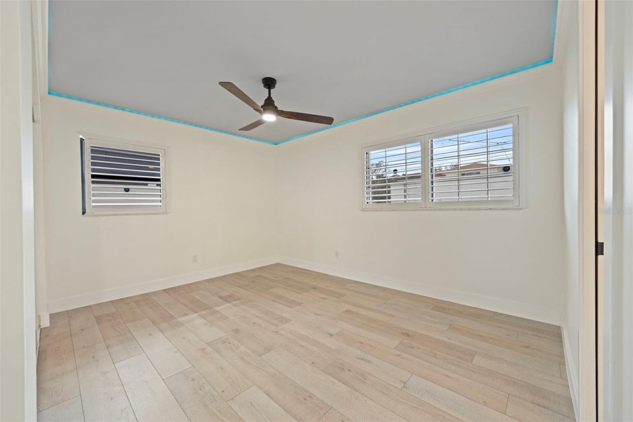 5921 Denver Street Ne, Saint Petersburg, FL 33703 Photo