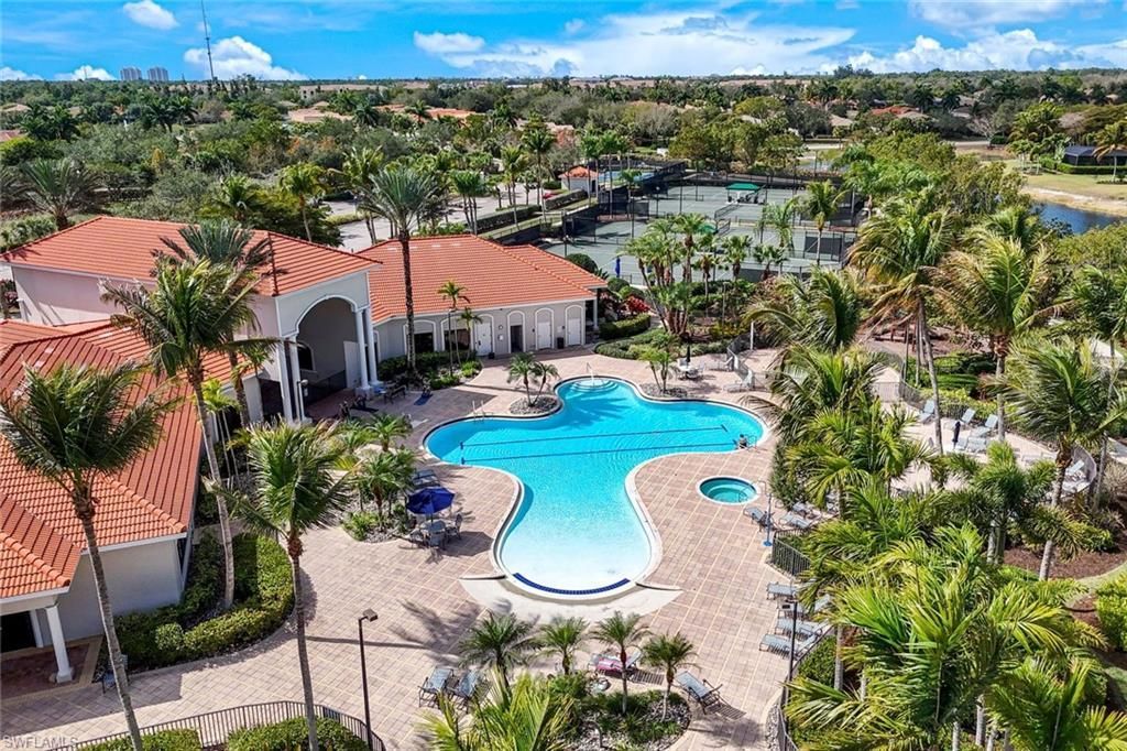 19513 Caladesi Dr, Estero, FL 33967 Photo