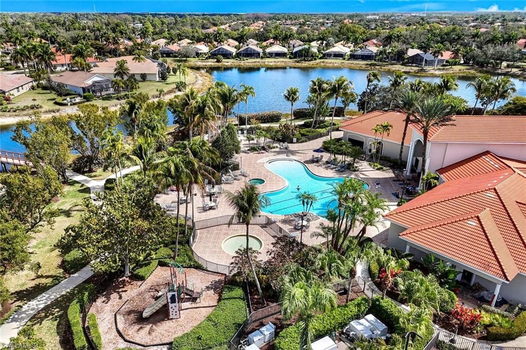 19513 Caladesi Dr, Estero, FL 33967 Photo