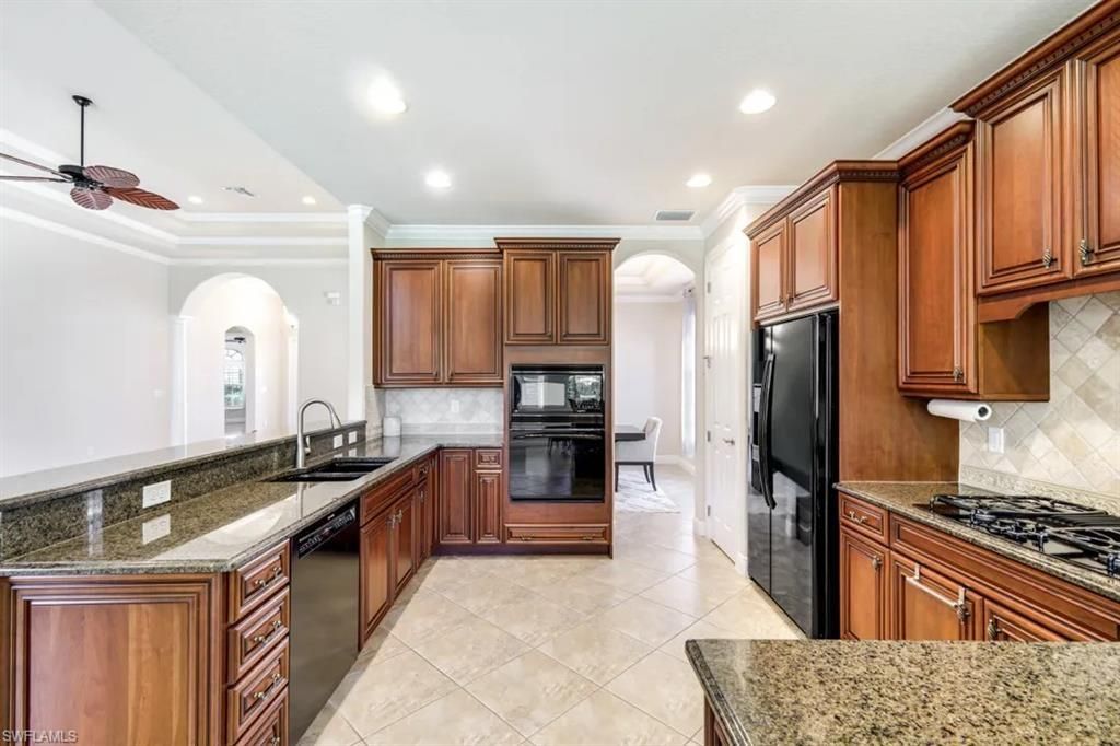 19513 Caladesi Dr, Estero, FL 33967 Photo