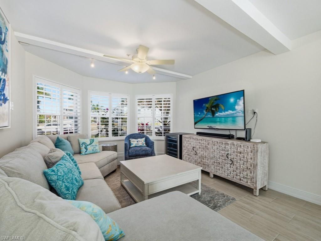 390 Oak Ave, Naples, FL 34108 Photo