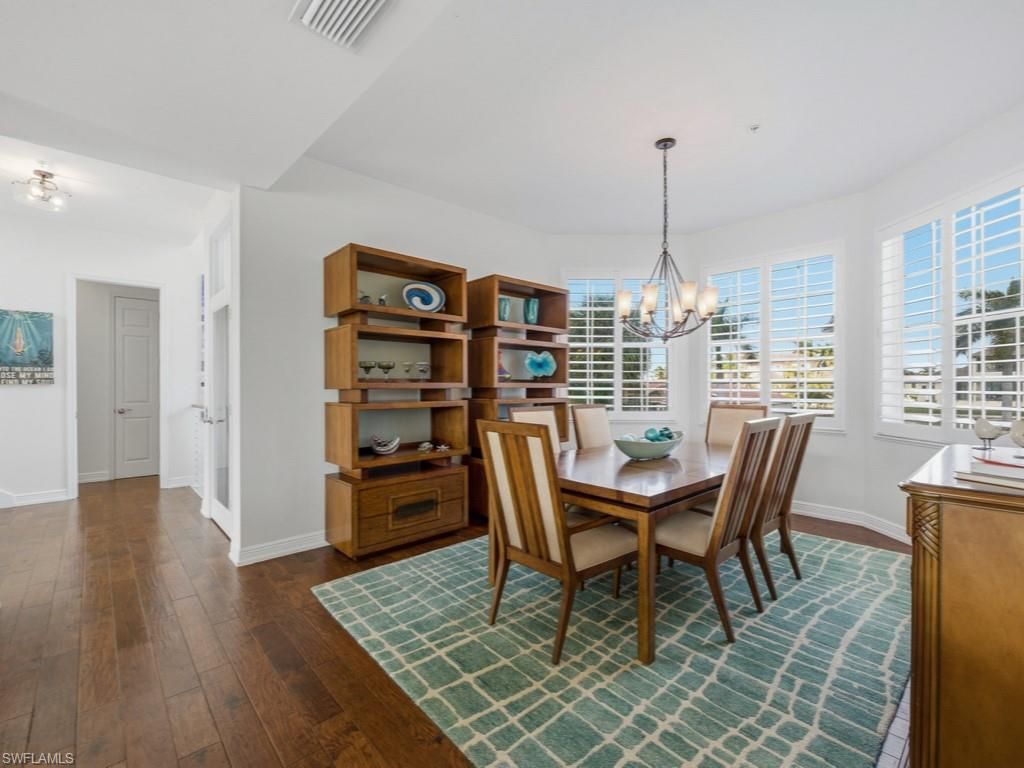 390 Oak Ave, Naples, FL 34108 Photo