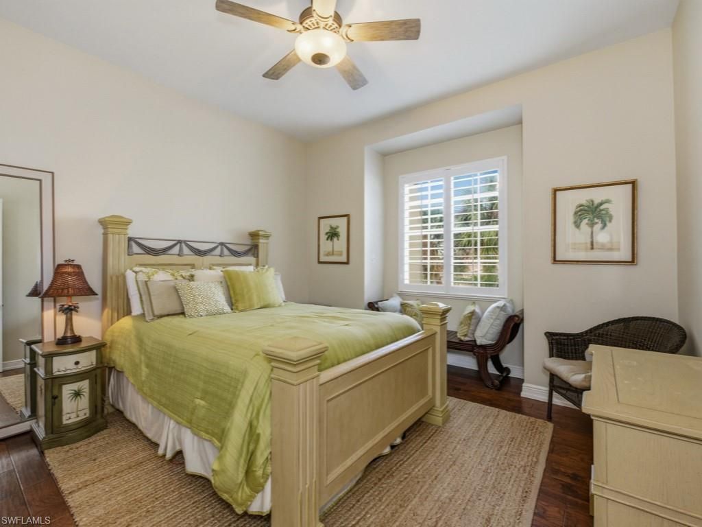 390 Oak Ave, Naples, FL 34108 Photo