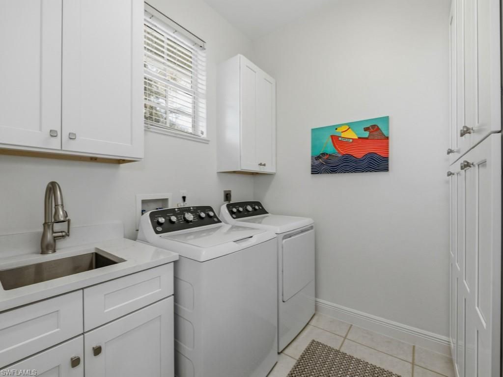 390 Oak Ave, Naples, FL 34108 Photo