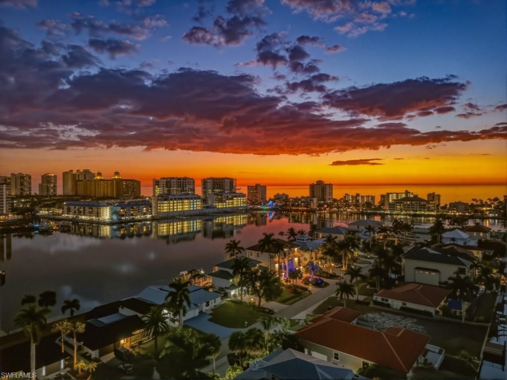 390 Oak Ave, Naples, FL 34108 Photo