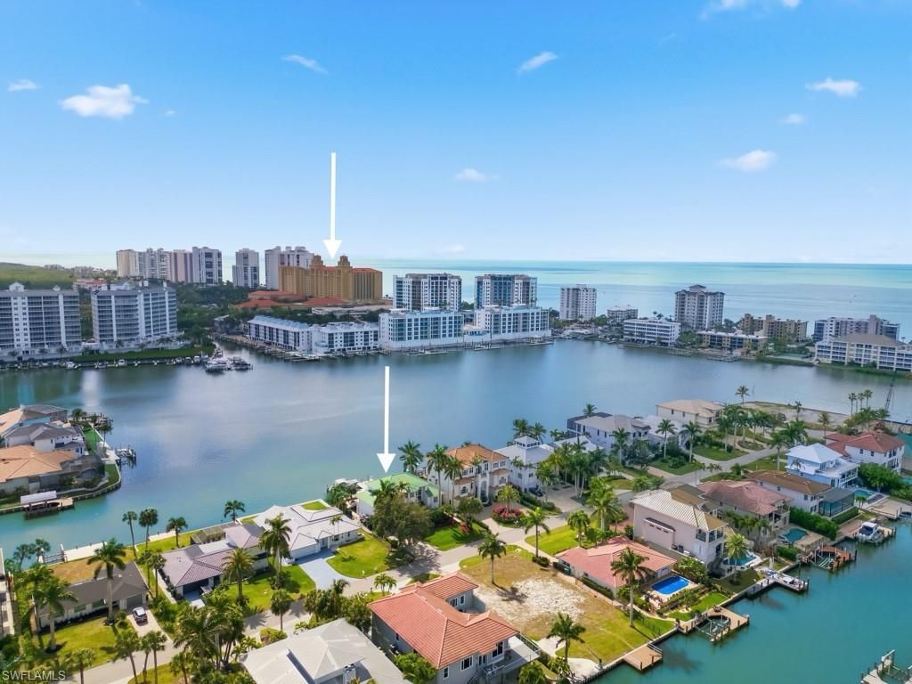390 Oak Ave, Naples, FL 34108 Photo