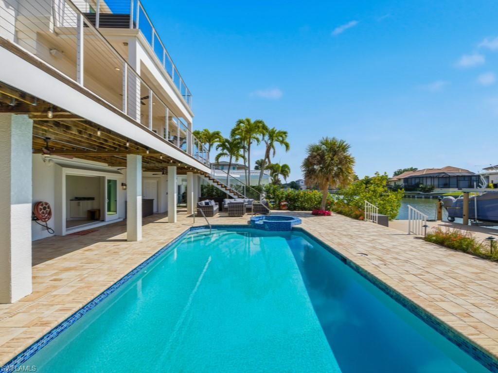 390 Oak Ave, Naples, FL 34108 Photo