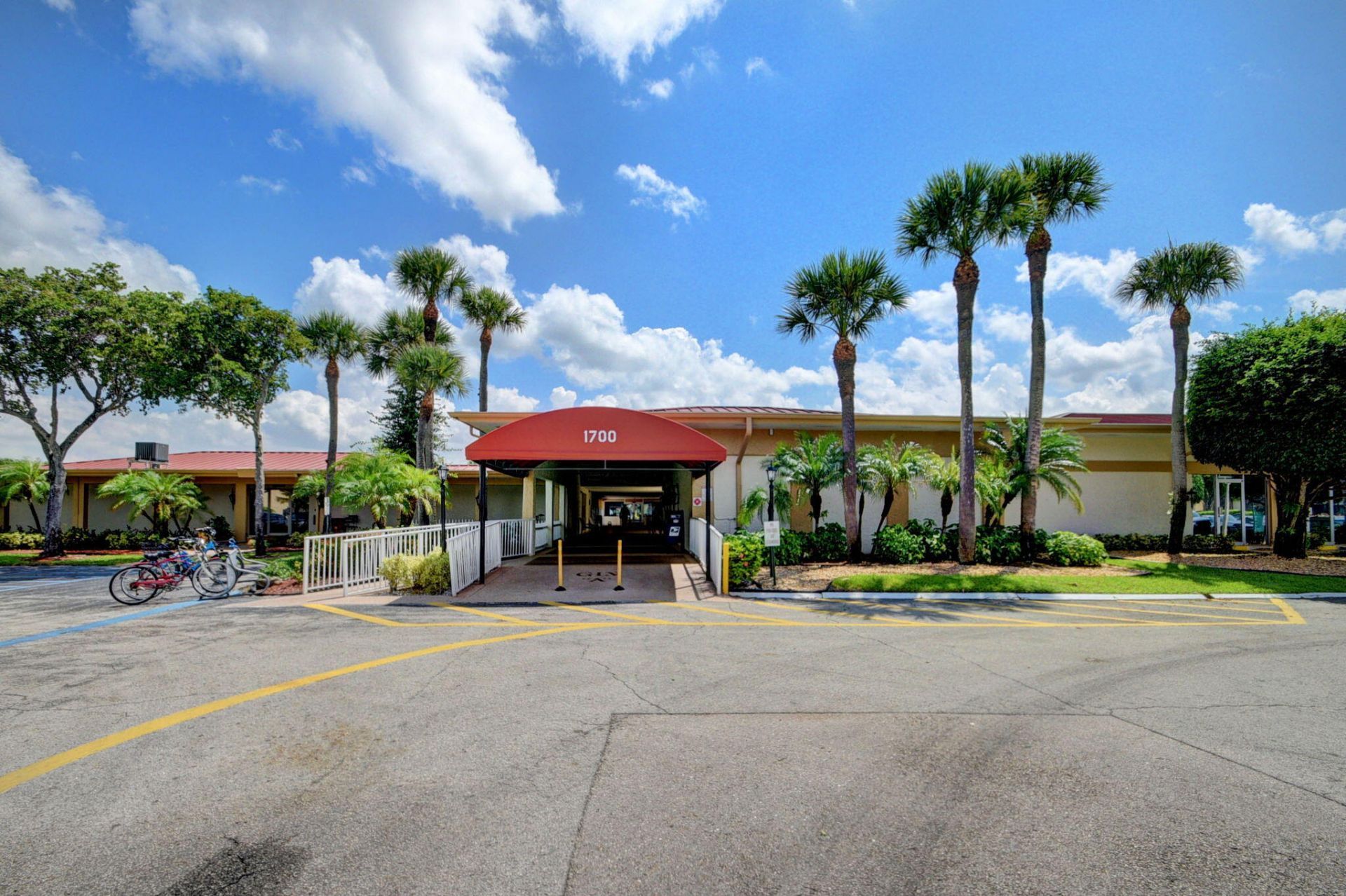105 Lake Irene Drive, West Palm Beach, FL 33411 Photo