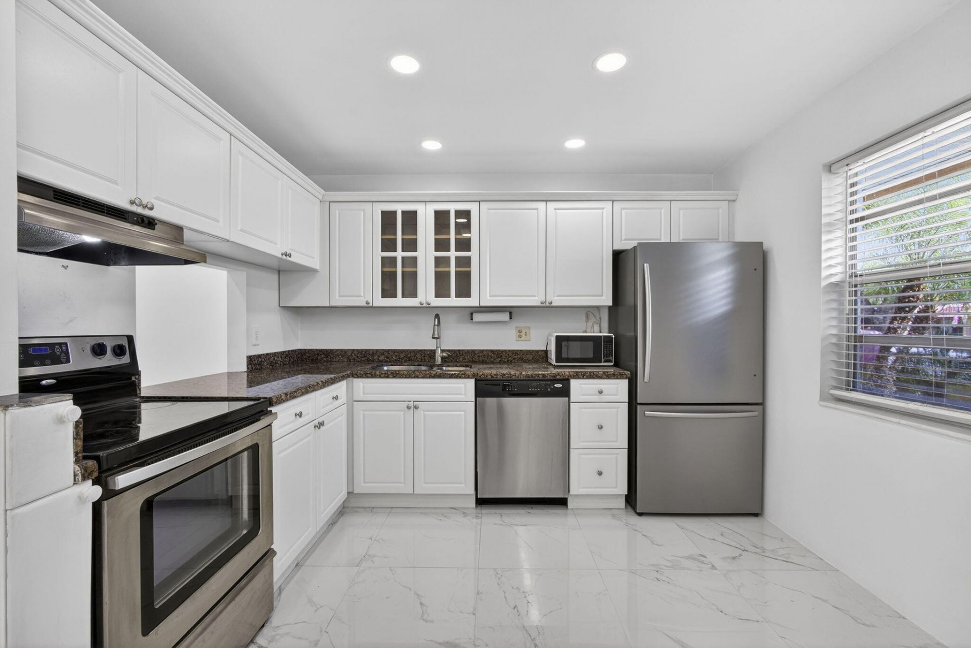 105 Lake Irene Drive, West Palm Beach, FL 33411 Photo