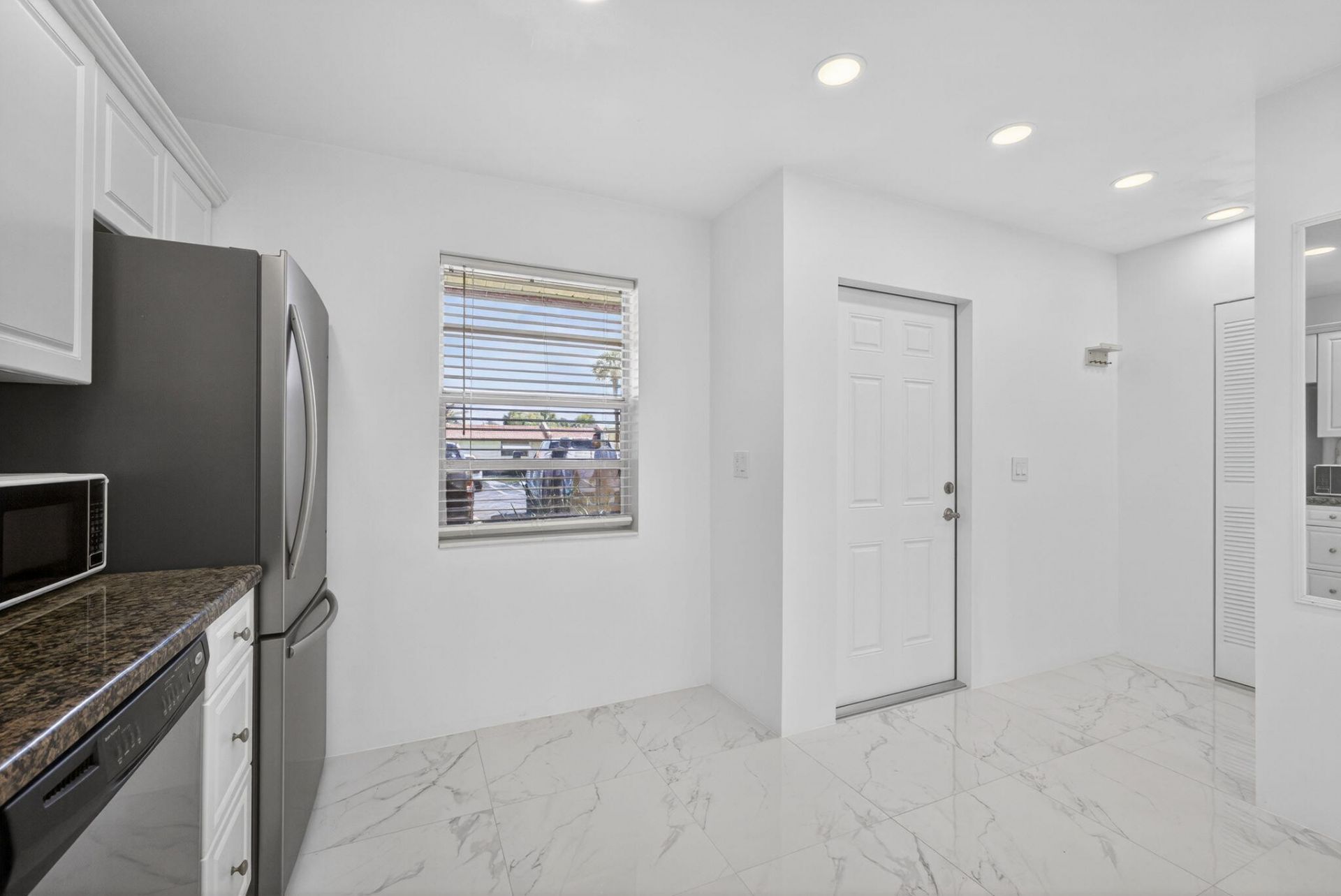 105 Lake Irene Drive, West Palm Beach, FL 33411 Photo