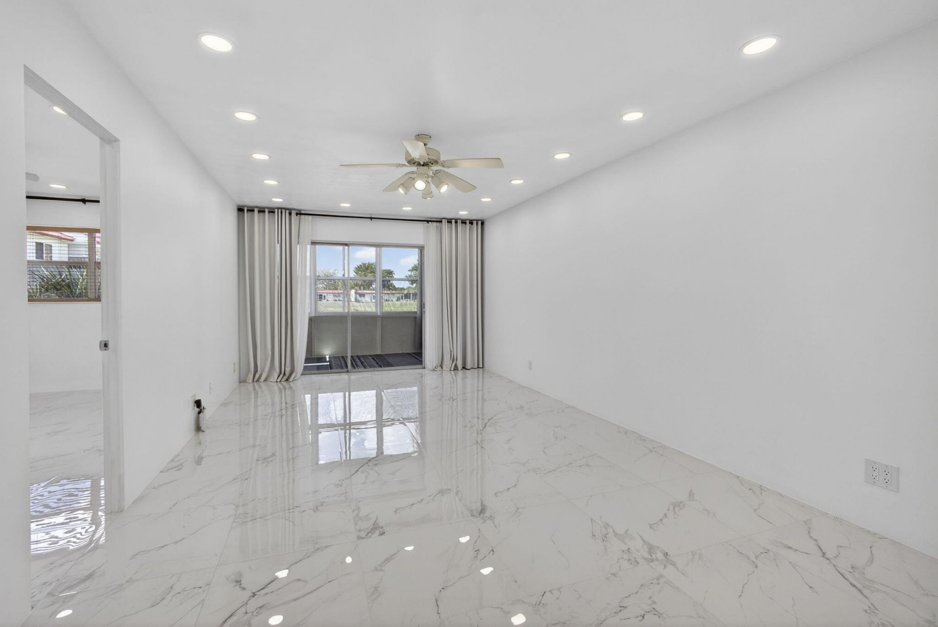 105 Lake Irene Drive, West Palm Beach, FL 33411 Photo
