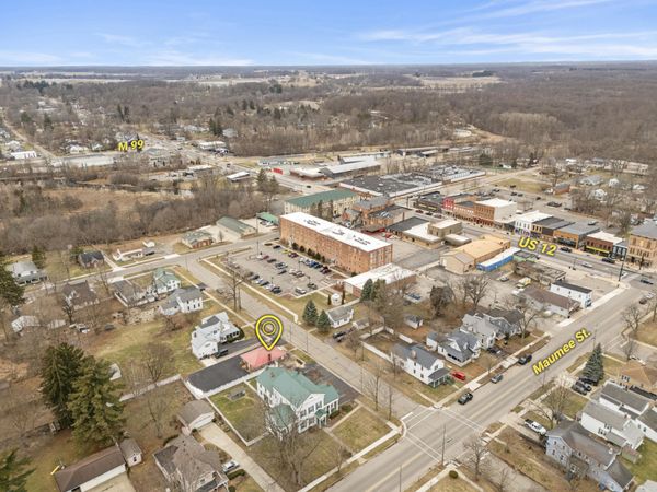 214 South Street, Jonesville, MI 49250