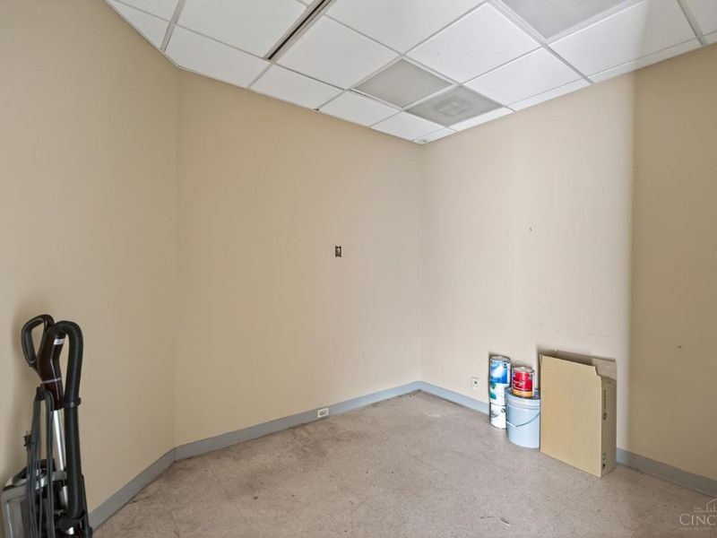 3443 Edwards Road, Cincinnati, OH 45208 Photo 12