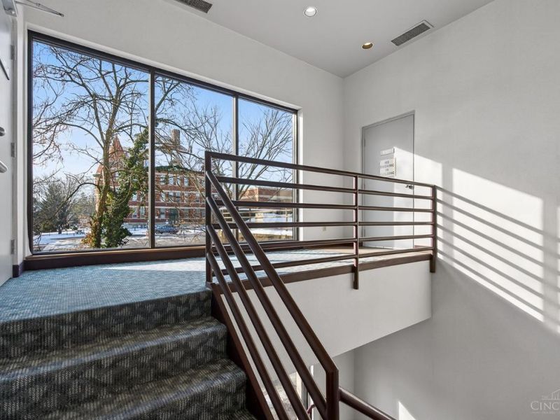 3443 Edwards Road, Cincinnati, OH 45208 Photo 18