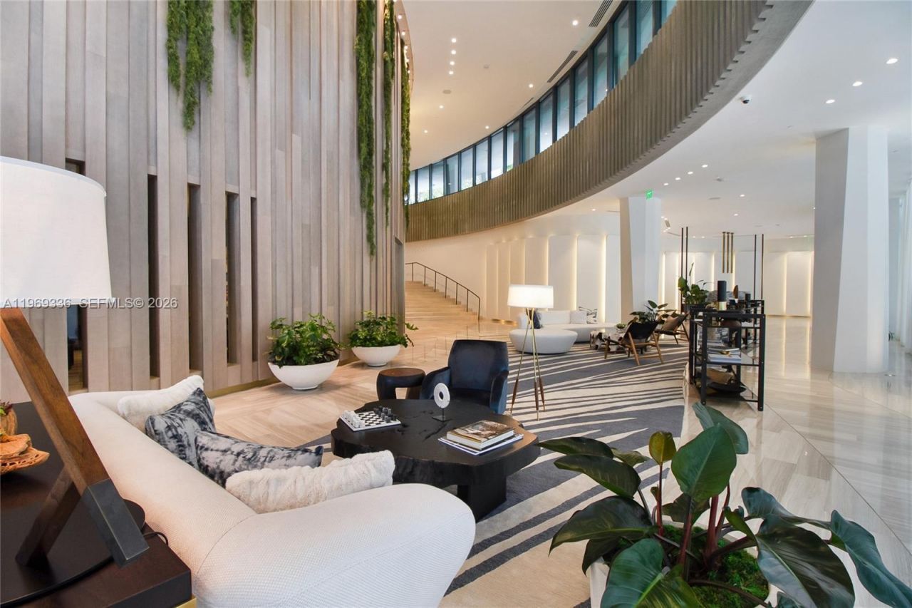 2831 S Bayshore Dr, Unit 1505, Miami, FL 33133 Photo