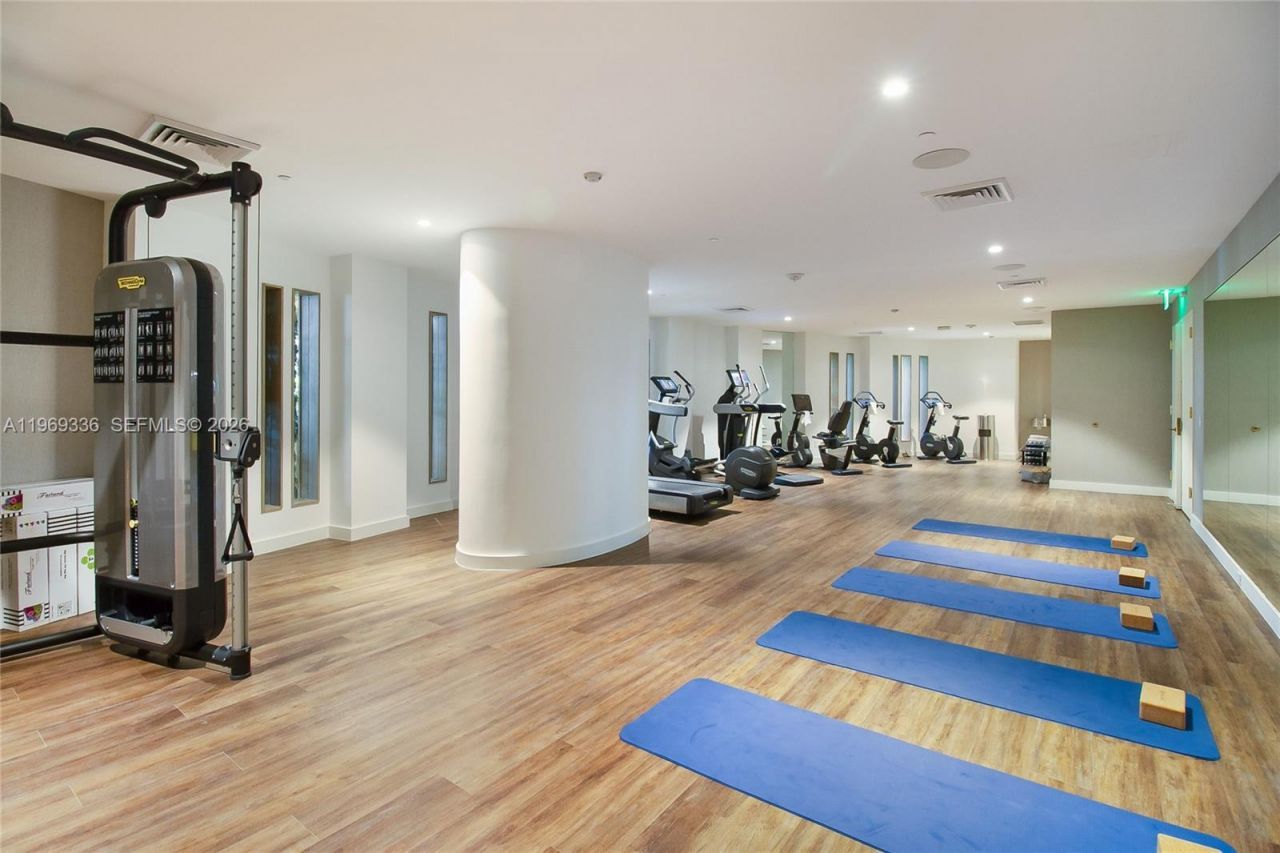 2831 S Bayshore Dr, Unit 1505, Miami, FL 33133 Photo