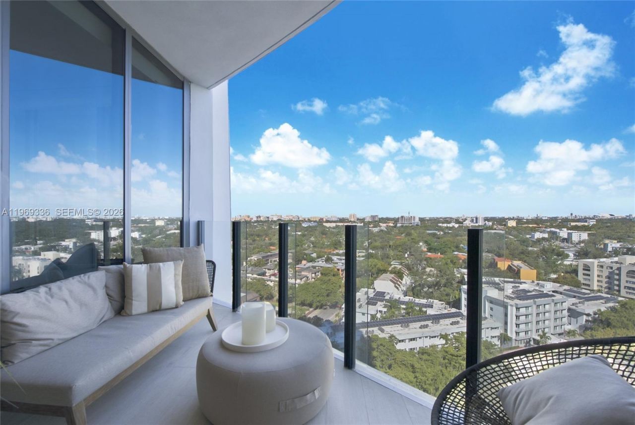 2831 S Bayshore Dr, Unit 1505, Miami, FL 33133 Photo