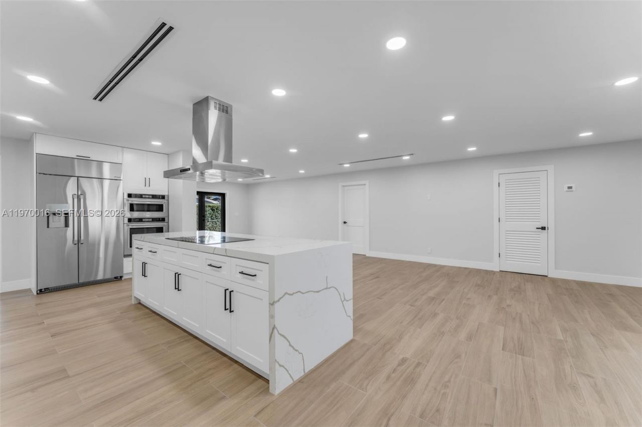 9381 SW 62nd St, Miami, FL 33173 Photo