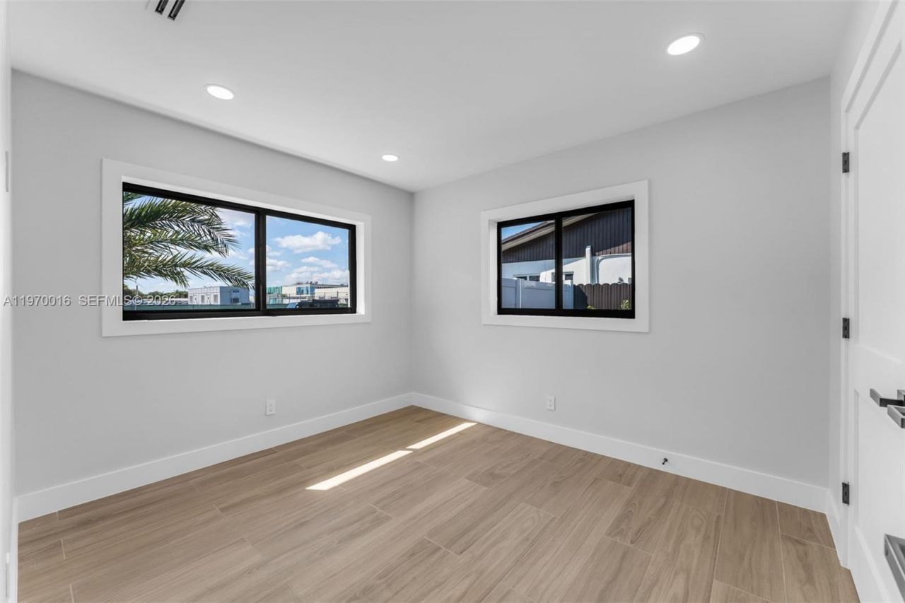 9381 SW 62nd St, Miami, FL 33173 Photo