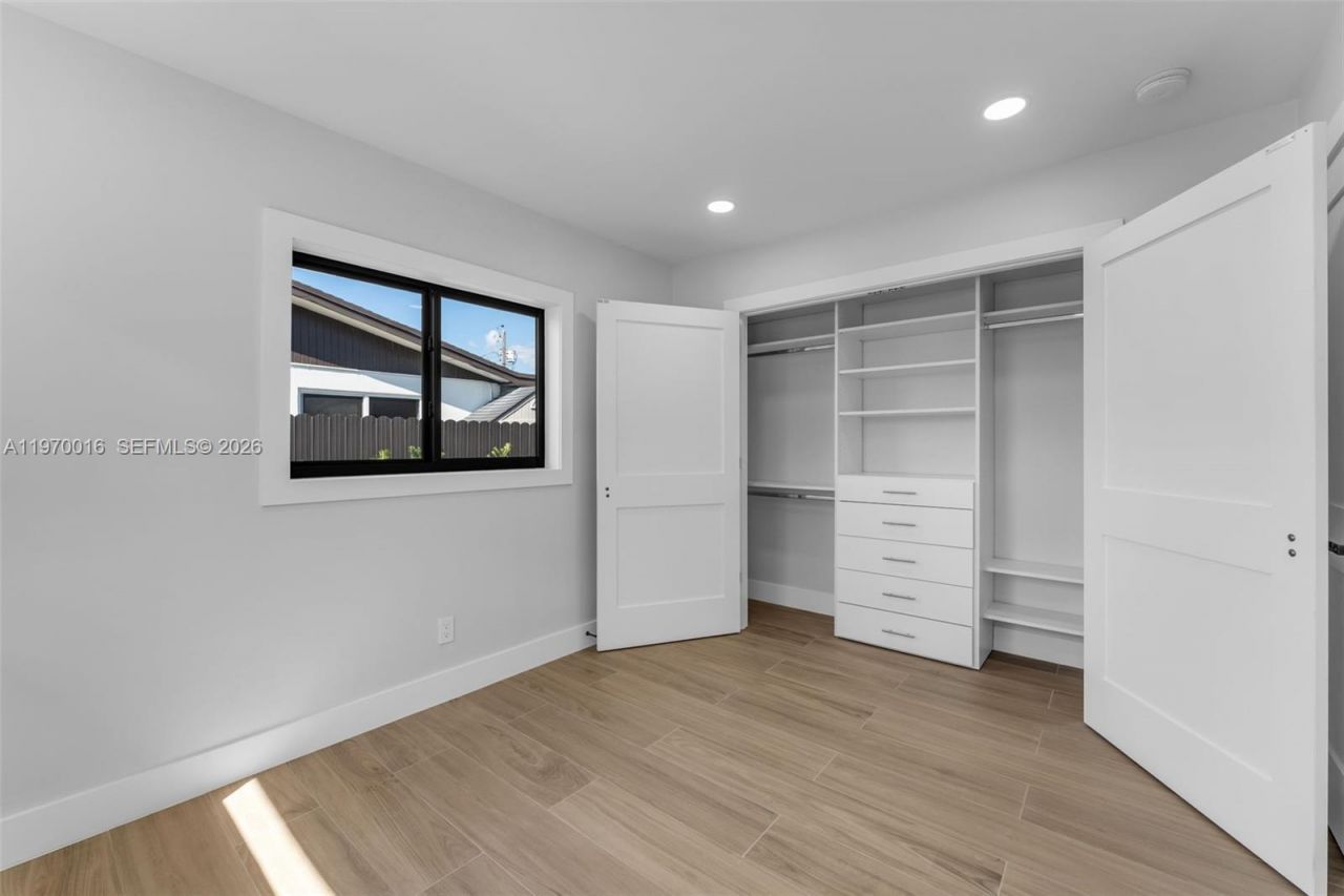 9381 SW 62nd St, Miami, FL 33173 Photo