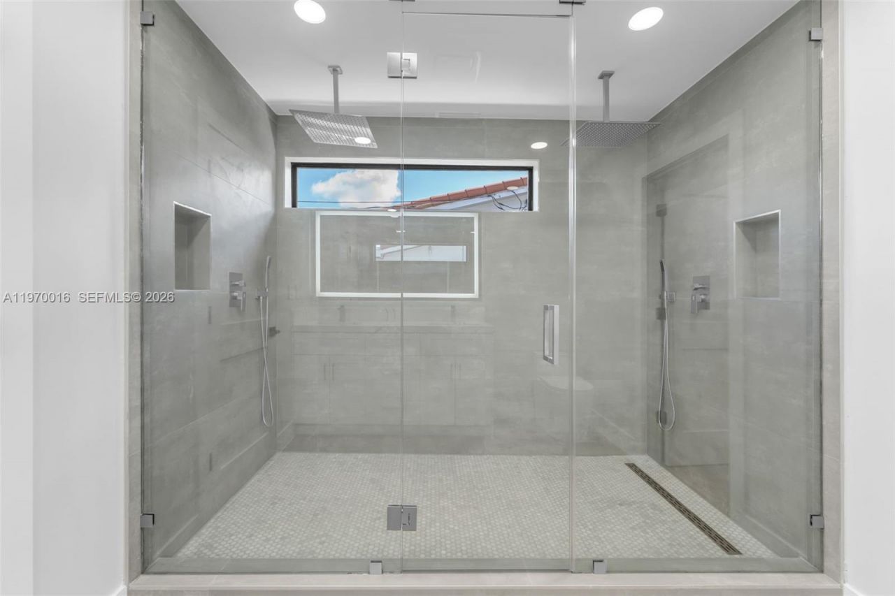 9381 SW 62nd St, Miami, FL 33173 Photo