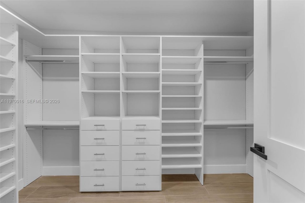 9381 SW 62nd St, Miami, FL 33173 Photo