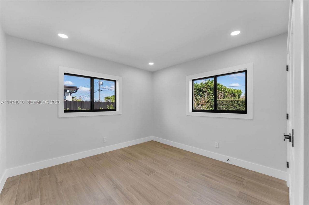 9381 SW 62nd St, Miami, FL 33173 Photo